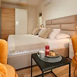 Dolce Villa Dugi Rat