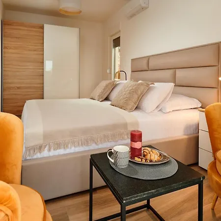 Dolce Βίλα Dugi Rat